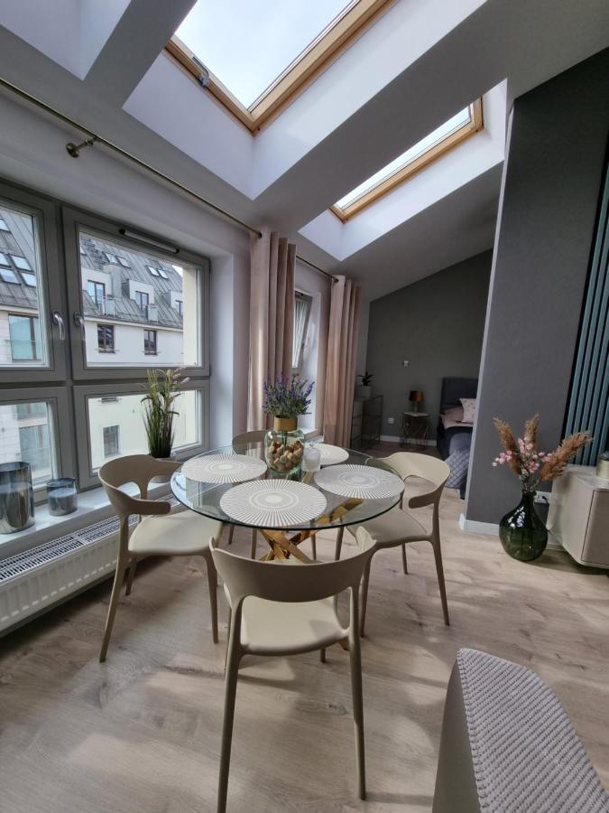 Apartament Miodowa Street Parking Free كراكوفيا المظهر الخارجي الصورة