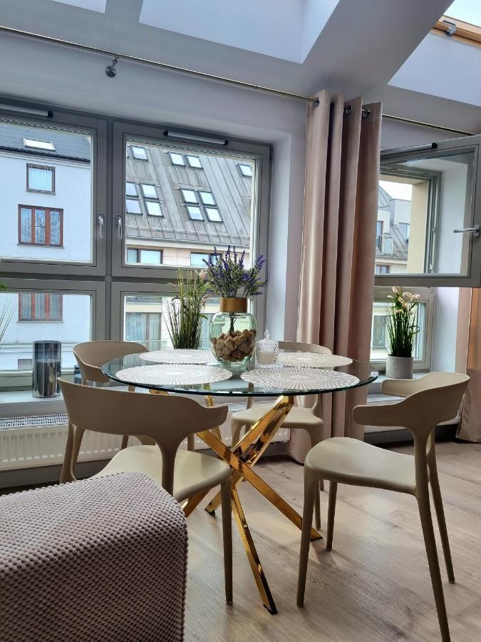 Apartament Miodowa Street Parking Free كراكوفيا المظهر الخارجي الصورة