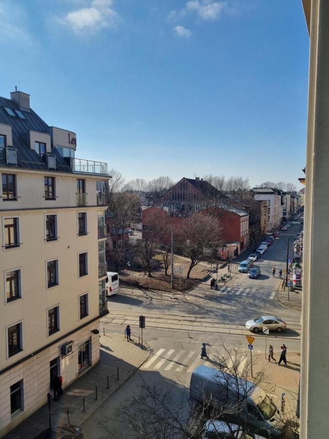 Apartament Miodowa Street Parking Free كراكوفيا المظهر الخارجي الصورة